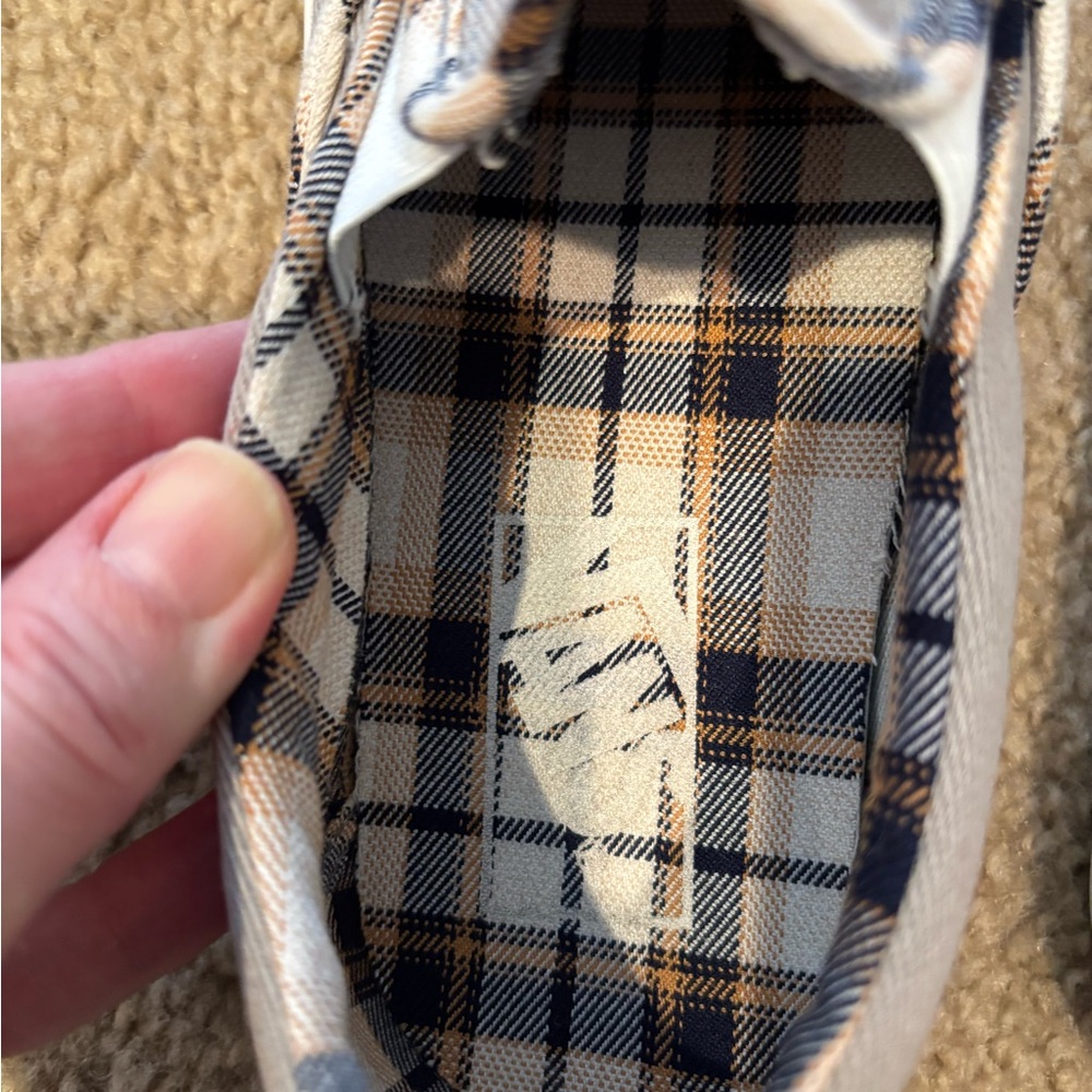 Vans Gray Slip-On Sneakers with plaid interior - Picture 8 of 16